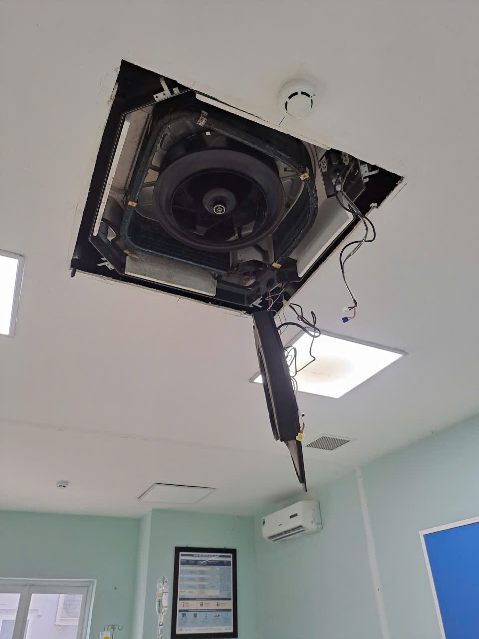 Điện Lạnh Hải Hà – Sửa tủ lạnh không vào điện, kiểm tra tận nơi